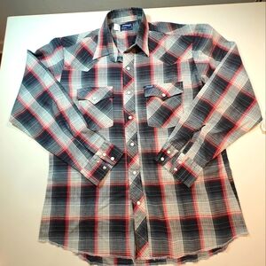 Wrangler Men's Large Gray Red Plaid Long Sleeve Snap Button Shirt